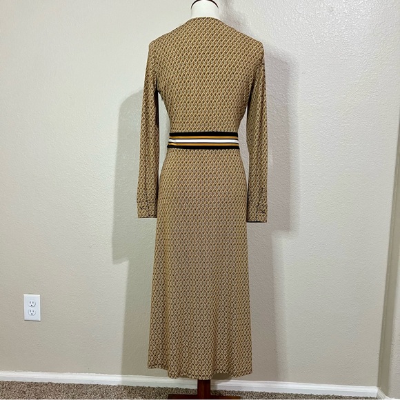 Michael Kors Faux Wrap Border Print Midi Dress - Picture 9 of 13